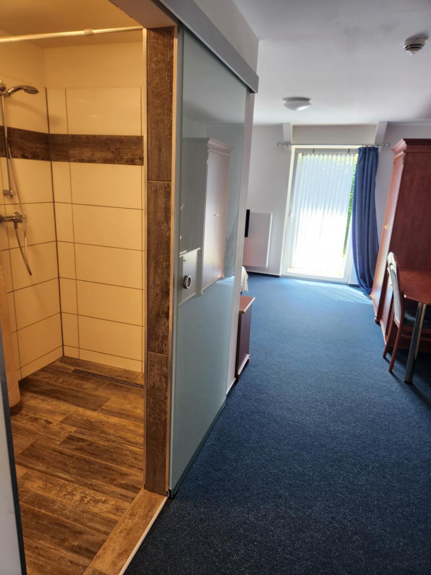 Hotel Hoyers In Pinneberg Prisdorf Экстерьер фото